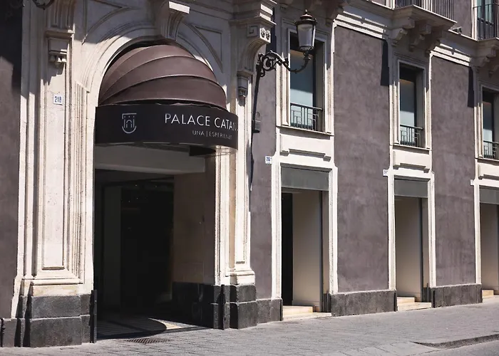 Palace | UNA Esperienze